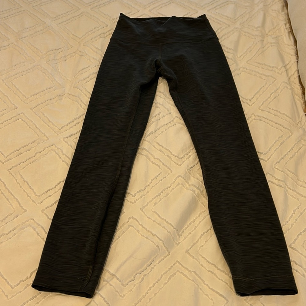 Lululemon wonder under leggings